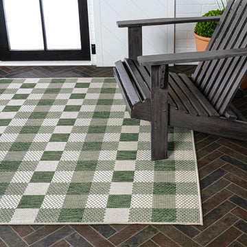 Darcy Traditional Geometric Bold Gingham Area Rug